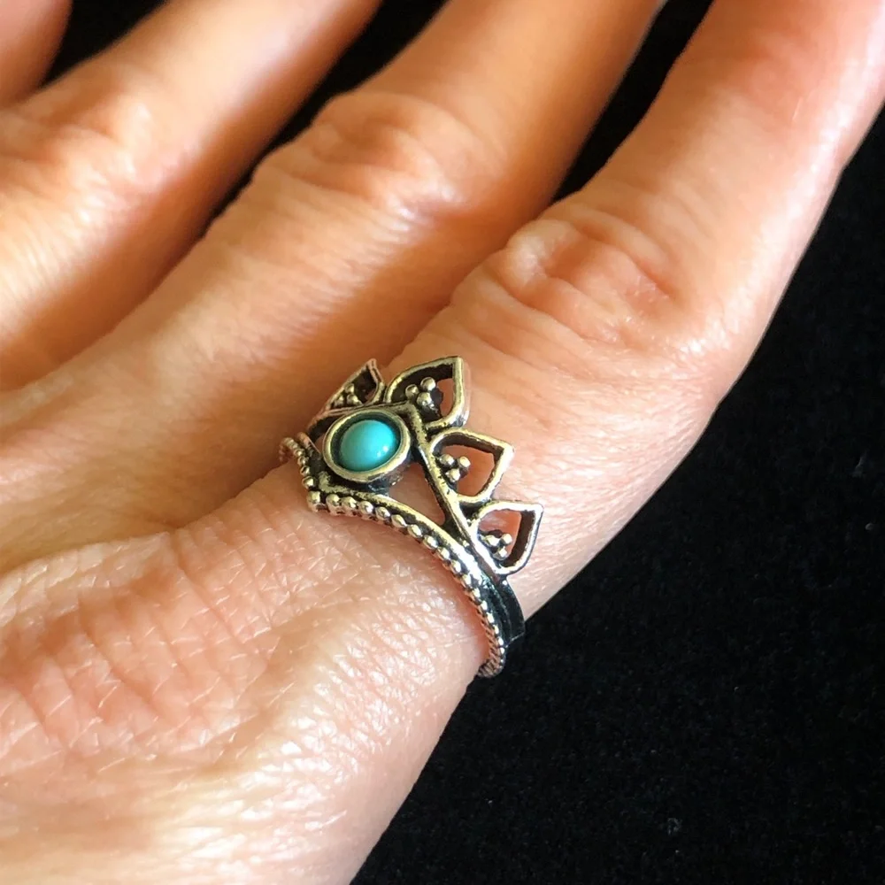 Silver Tone Crown Shaped Blue Stone Ring
